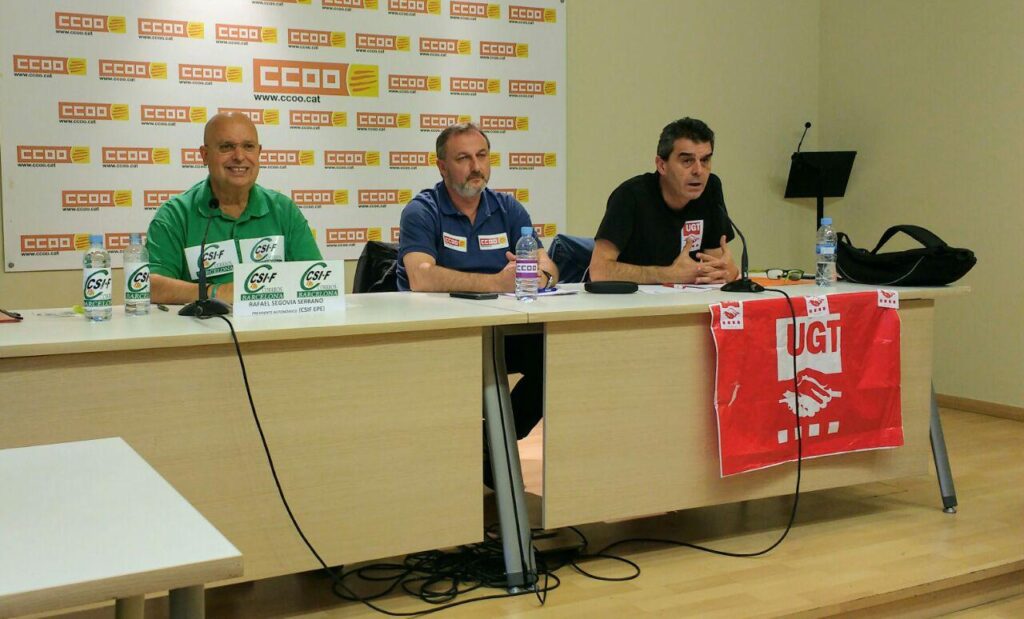 Representants de CCOO, UGT iu CSIF han anunciat vaga a Correus pel black Friday foto Tomeu Ferrer