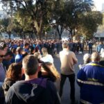 Concentració de treballadors de contractes que treballen per a Movistara la Plaça de Catalunya de Barcelona