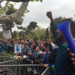 Concentració de treballadors de contractes de Movistar davant del Parlament de Catalunya