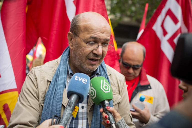 Joan Carles Gallego, secretari general de CCOO, fent declaracions : foto, Enric Català