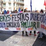 Concentració a favor de la conciliació familiar al comerç