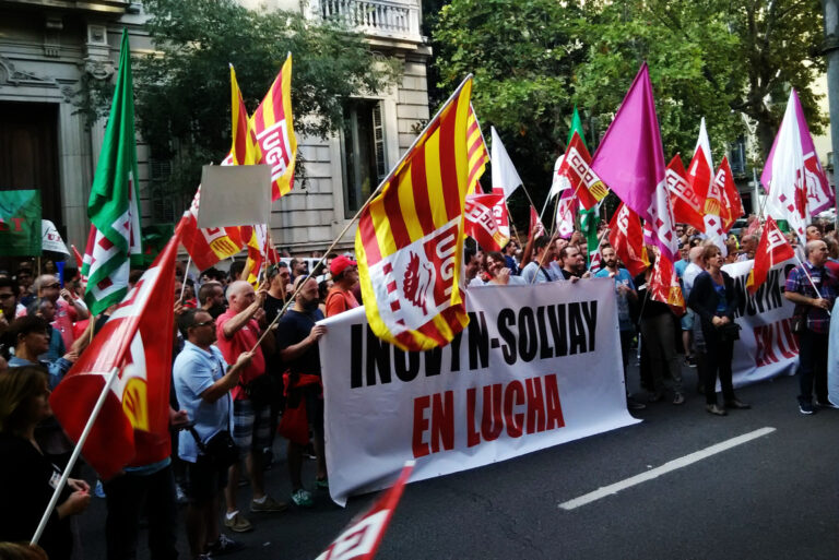 Concentració de treballadors d'Inovyn a Barcelona