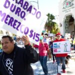 Protesta a la ciutat de Pasadena per obtenir 15 dólars l'hora de salari