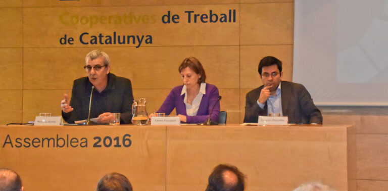 Perfecto Alonso, Carme Forcadell i Gerardo Pisarello, a l'Assemblea de la FCTC