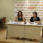 Romina Garcia i Antonia Paqual en la presentació de l'estudi sobre ocupació FOTO: TOMEU FERRER