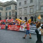 Concentració de treballadores i treballadors de Contact Centers a Plaça de Sant Jaume de Barcelona Foto. TOMEU FERRER