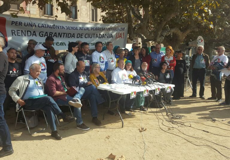 Roda de premsa del grup promotor de la Renda Garantida de Ciutadania foto: CCOO