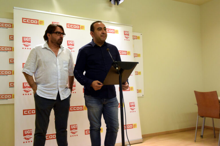 Camil Ros i Javier Pacheo, abans de la reunió de les directives de CCOO i UGT foto: T.FERRER