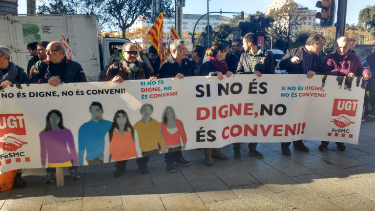 Concentració de treb alladors d'empreses TIC de la UGT a Barcelona foto: Tomeu Ferrer