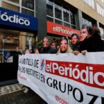 Protesta dels treballadors del Periódico davant la redacció foto: comitè el Periódico