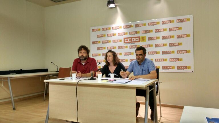 Ricard Bellera, Irene Ortiz i Eduard Requena han presentat l'estudi sobre FP dual de CCOO foto: Tomeu Ferrer