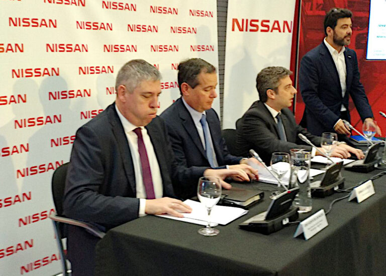 La direcció europea de Nissan quan va anunciar el darrer pla de reestructuració foto: Tomeu Ferrer