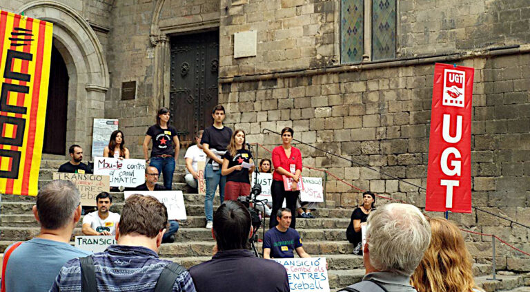 Concentració lluita clima CCOO i UGT a la plaça del Rei foto: Tomeu Ferrer