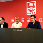 Luís Pérez, Gonzalo del PIno i José Luís Paradas, presenten l'estudi de l'impacte de les plataformes digitals de repartiment a Catalunya foto: Tomeu Ferrer