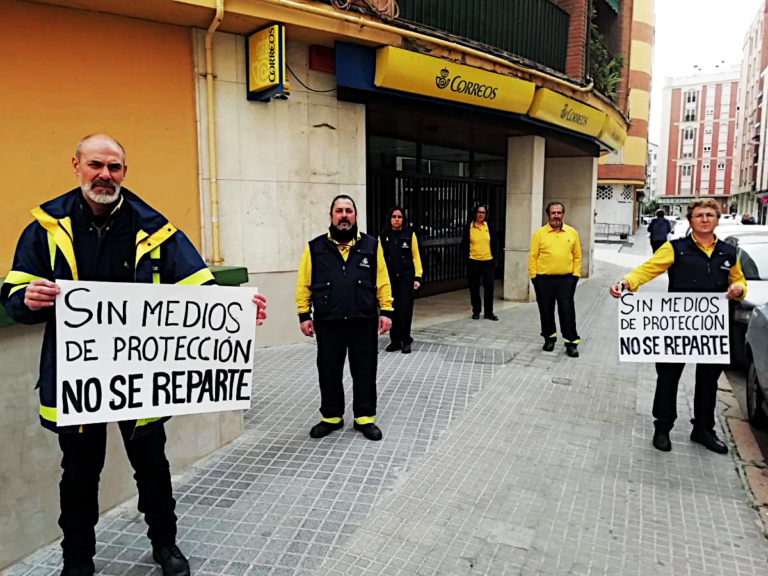 Protesta de treballadors de correus a Andalusia per la manca de mitjans