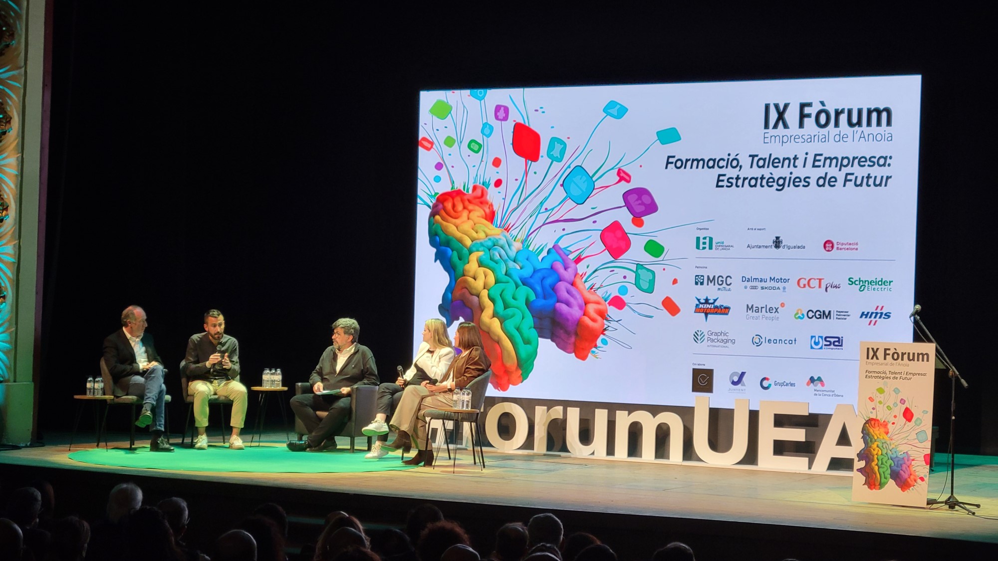 Empresaris de diversos sectors coincideixen tant en reclamar més implicació als nous professionals com en assumir que hauran de canviar dinàmiques. | Foto: B.F.