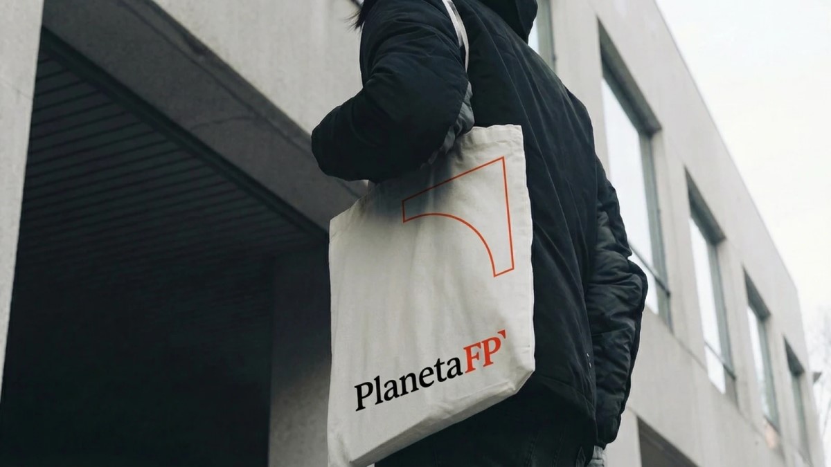 PlanetaFP, un dels múltiples centres catalans que imparteixen cicles en modalitat virtual. | Foto: Planeta.
